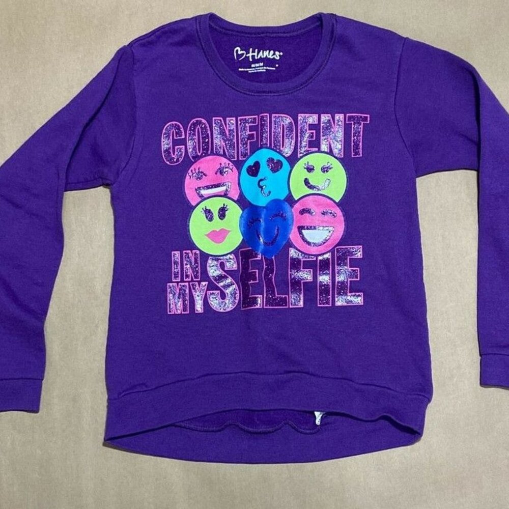 Hanes "Confident In My Selfie" polyester sweatshirt purple girls size M